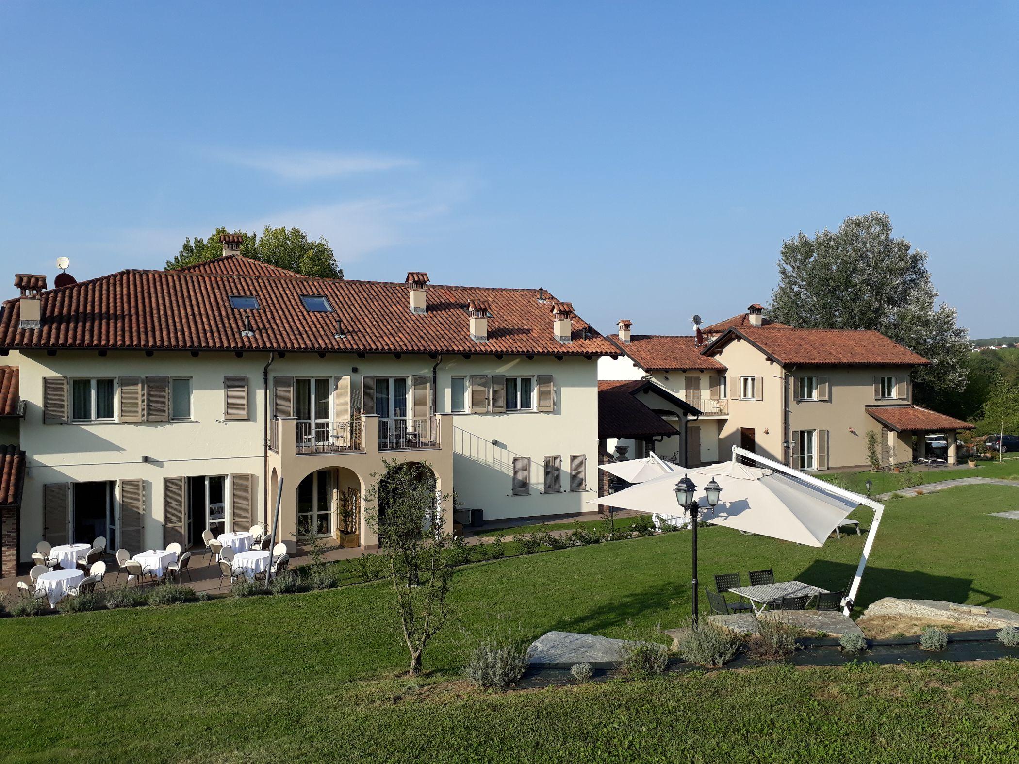 Hotel Limax Acis La Morra