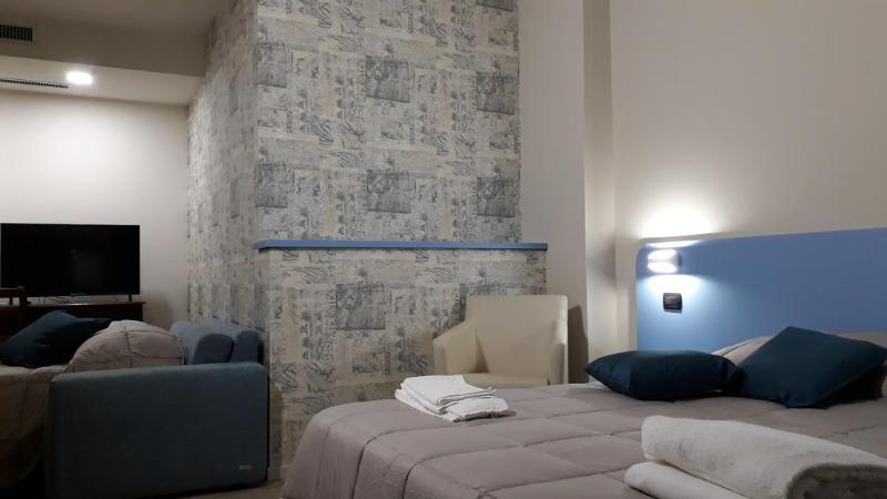 Limax Acis Hotel La Morra