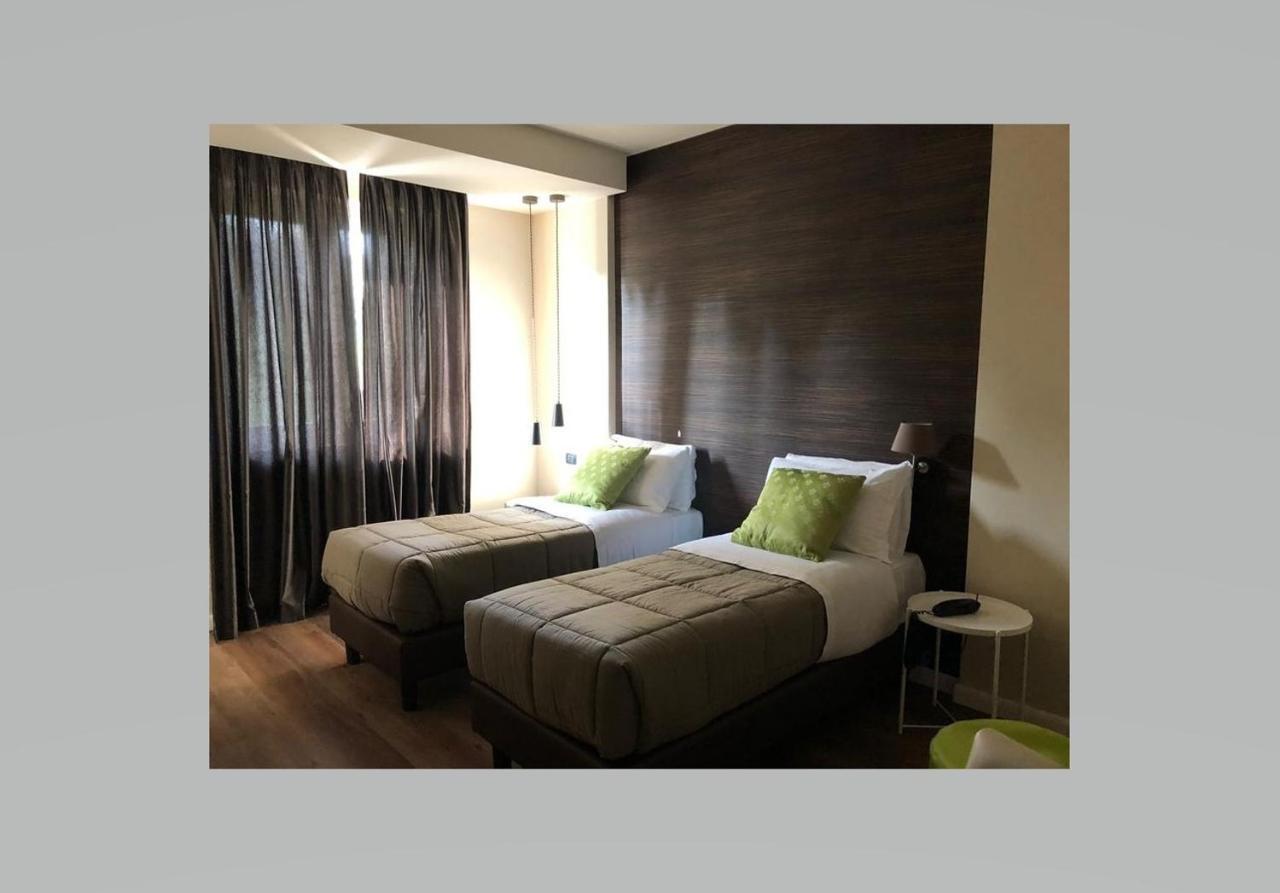 Limax Acis 4*