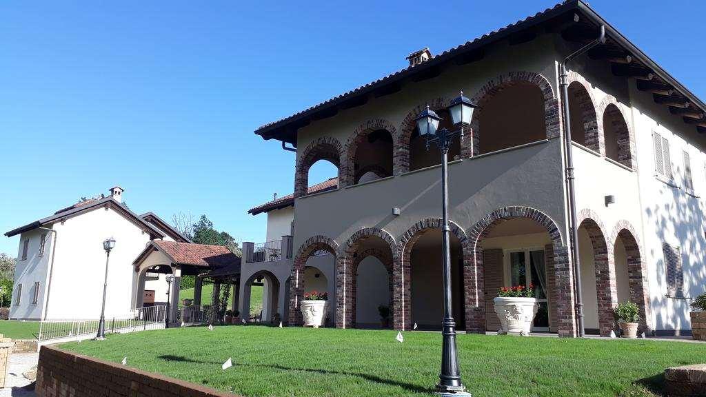 Hotel Limax Acis La Morra
